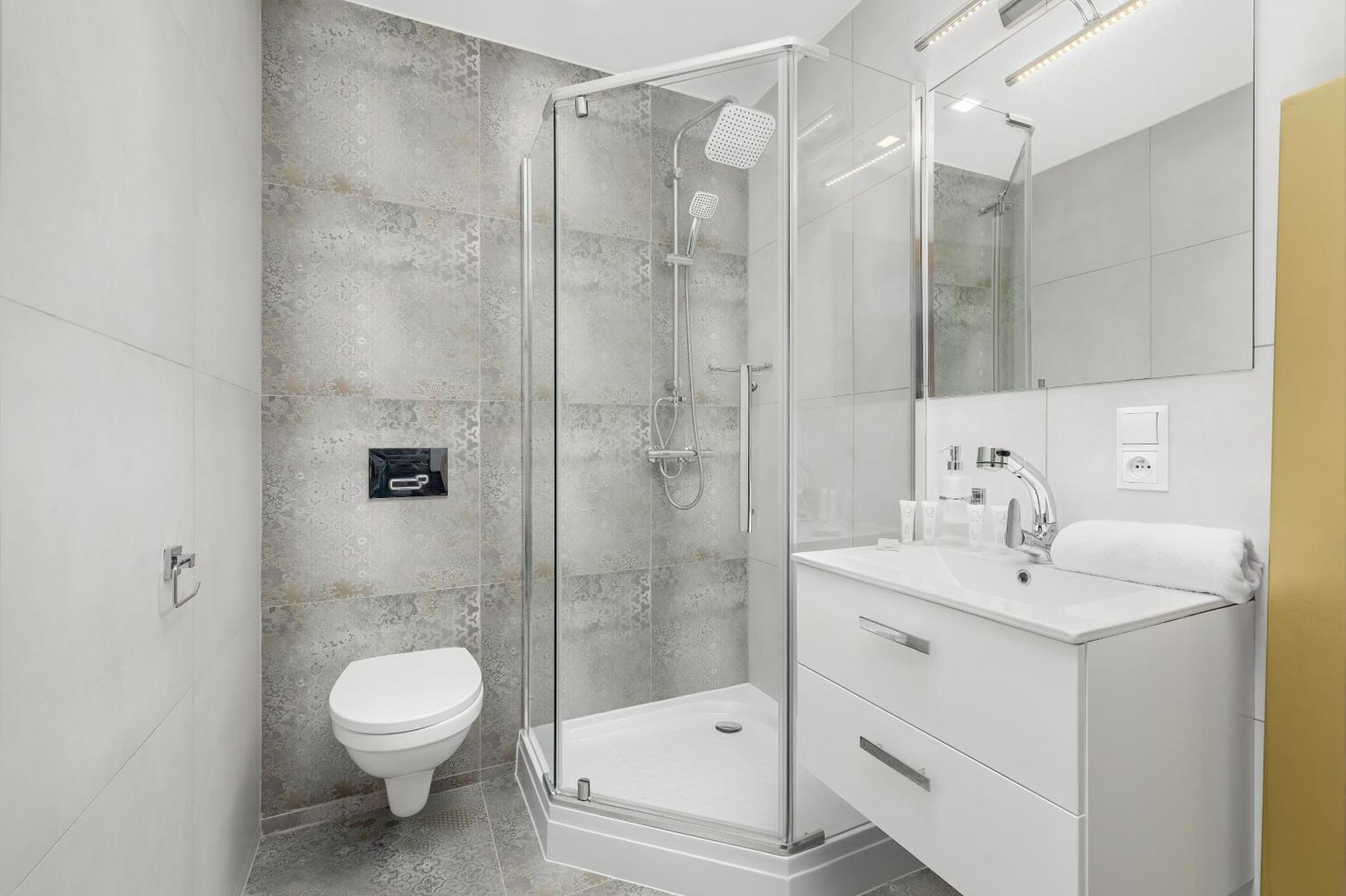 Nowoczesne I Stylowe Apartamenty W Centrum Bytomia Blisko Rynku By Noclegi Renters Exterior photo